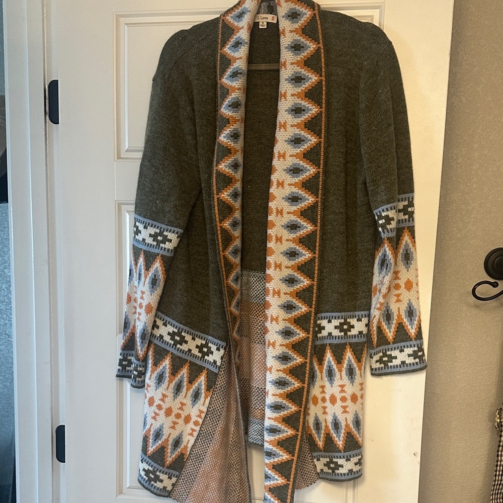 Chic Geometric Knit Cardigan